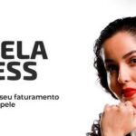 Helcio Hime encanta plateia e faz História com “Canta & Conta Música Francesa e Internacional”