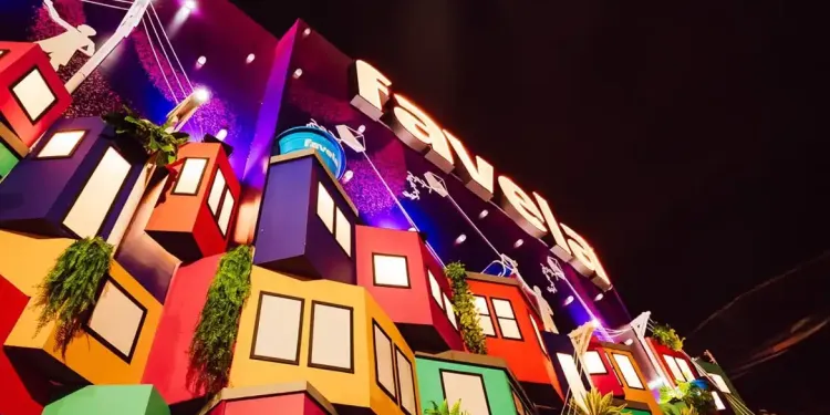 Camarote Favela se consagra na Sapucaí e encerra o Carnaval com diversidade, protagonismo e celebração à comunidade